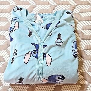NWOT Disney’s Ladies Stitch Pajama Set. Size M (8-10)